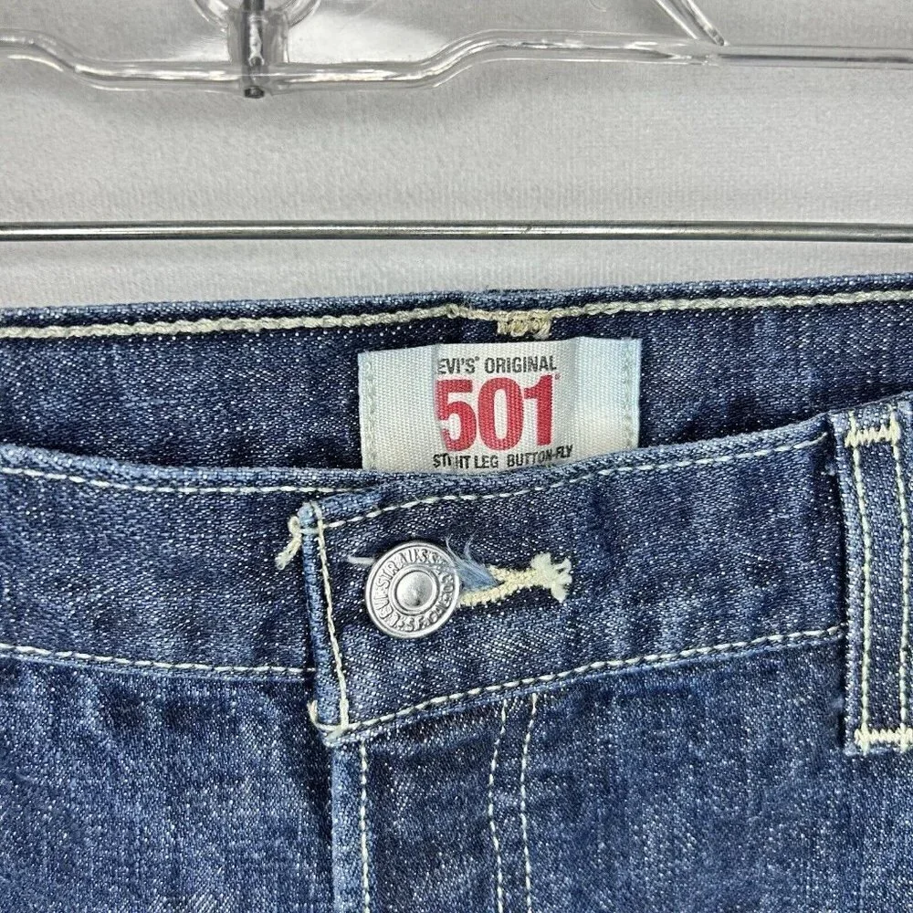 Levis 501 Jeans Regular Button Fly Straight Leg Denim Tag: 40x32 Actual: 38x30